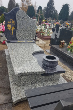 nagrobek strzegomski nr.1405