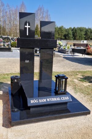 Nowoczesny nagrobek urnowy z granitu premium black nr.1898