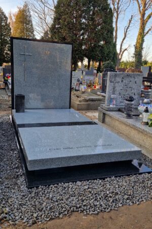 Nagrobek na grób murowany, granit kuru grey / impala dark nr.1193