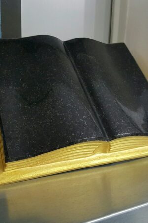 Książka z granitu szwed nr.1444