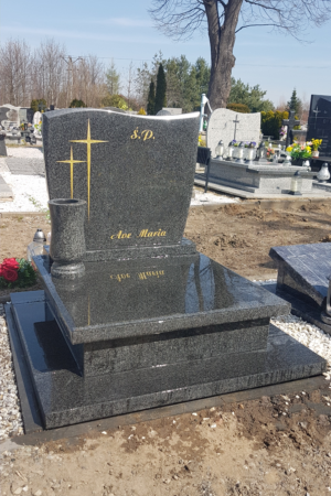 Nagrobek urnowy z granitu impala nr.756