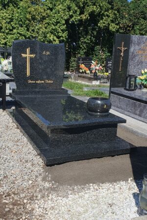 Nagrobek z granitu impala dark nr.1616