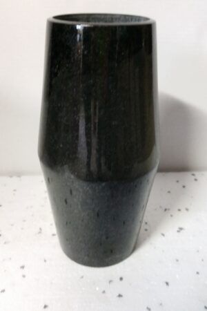 Wazon granitowy szwed nr.1027